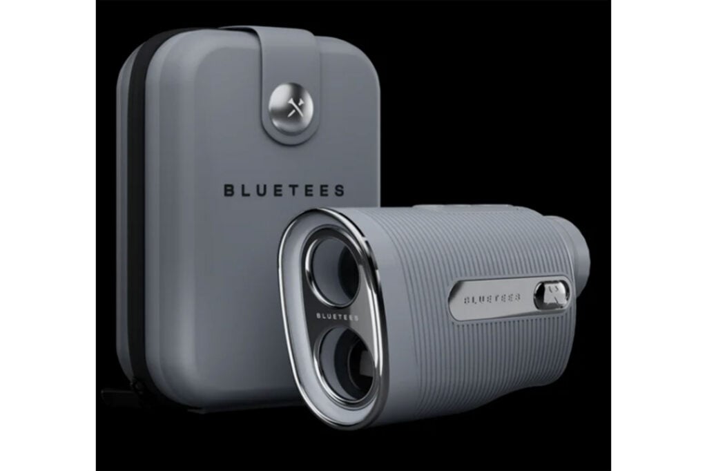 Blue Tees Captain Air Golf Rangefinder | Source: Blue Tees