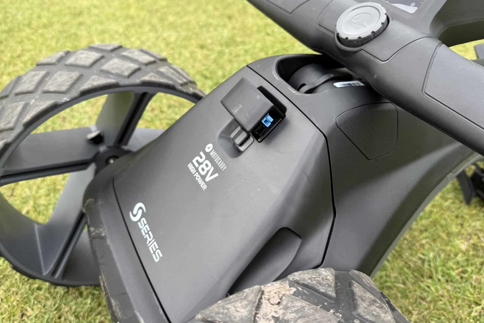 Motocaddy Trolley Battery in frame | Source: NCG