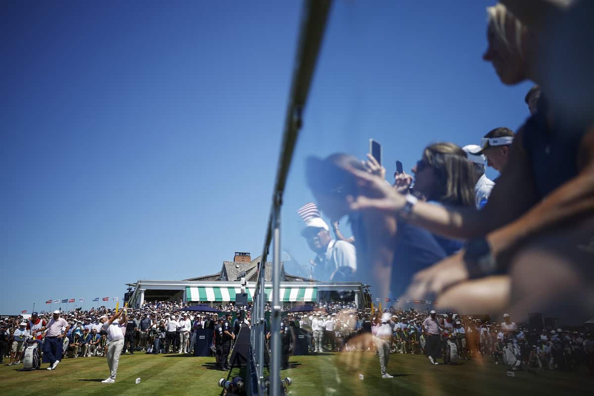 SOUTHAMPTON, NEW YORK - JUNE 21: Wyndham Clark of the United States plays his shot from the first tee during the final round of the 126th U.S. OPEN at Shinnecock Hills Golf Club on June 21, 2026 in Southampton, New York. (Photo by Cliff Hawkins/Getty Images)