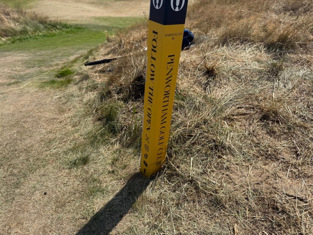 A rope stand marking Penwortham Golf Club members | Source: NCG