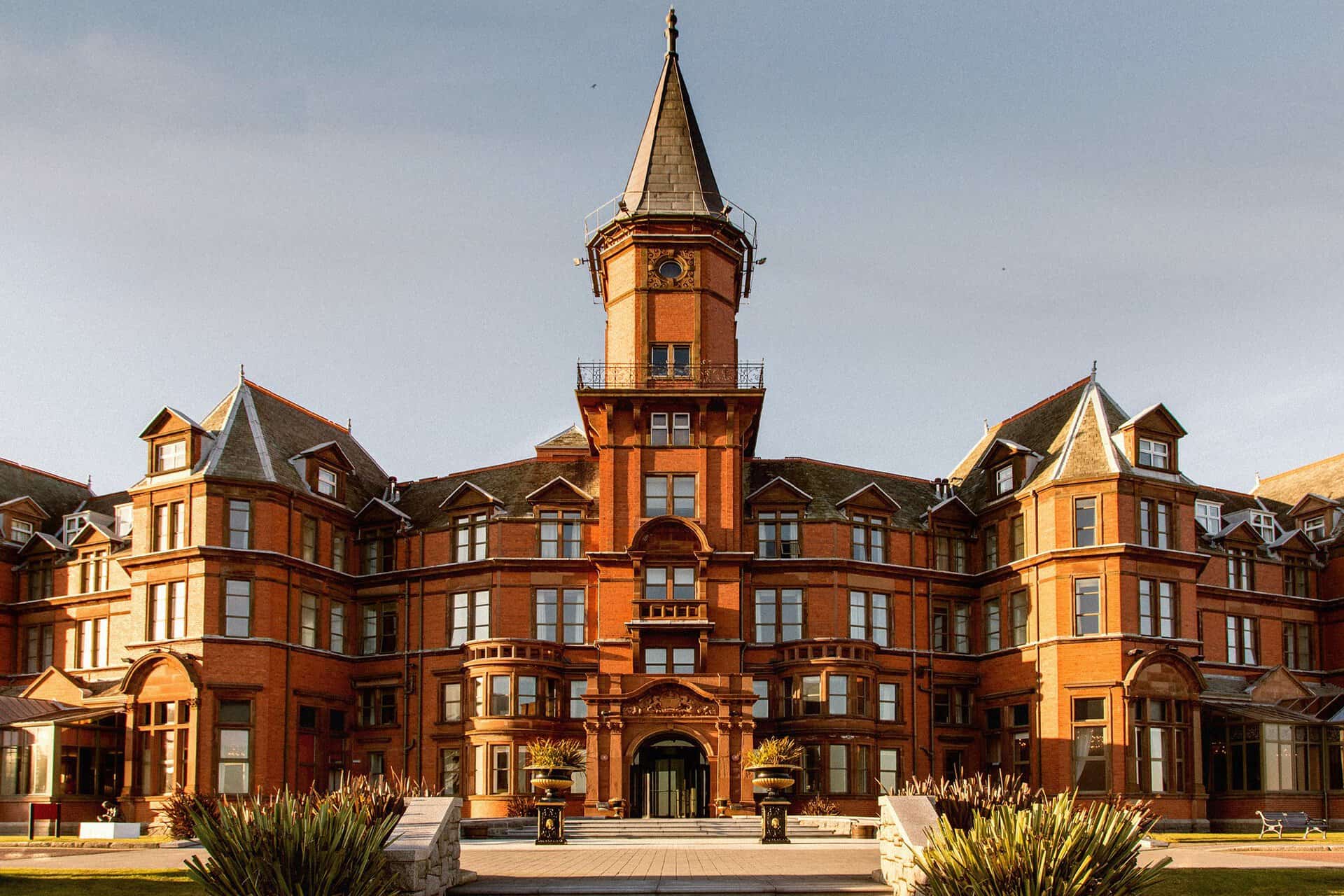 Slieve Donard Hotel at County Down | Source: Marine & Lawn