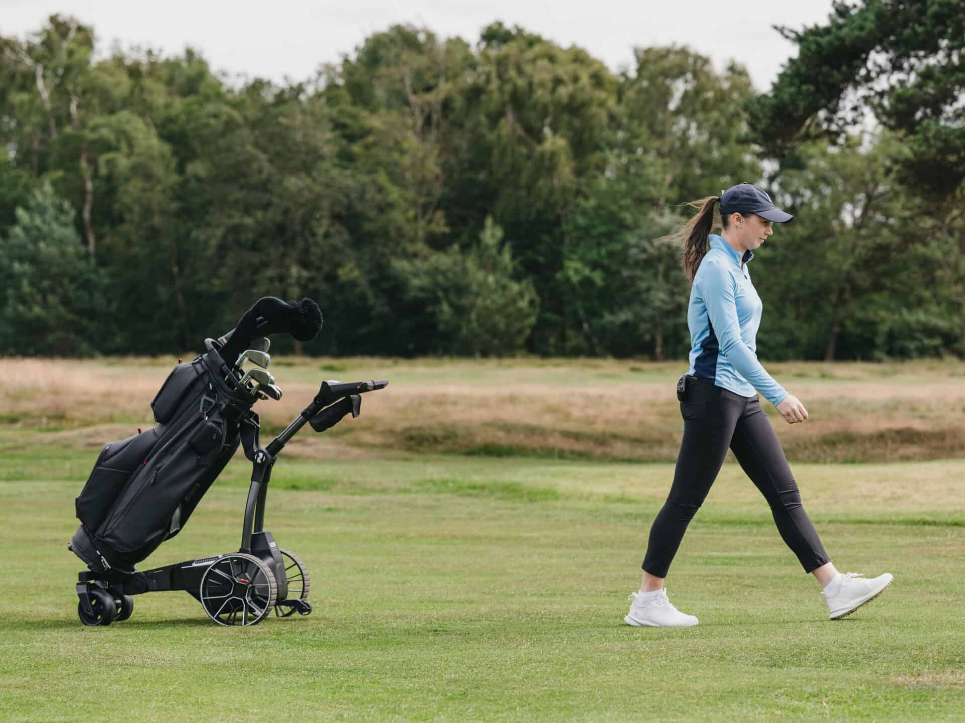 NAVEE Birdie 3X Follow Golf Trolley | Source: NAVEE